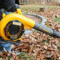 Top Guide with the Best Leaf Vacuum Mulcher - Leafmulcherhq.com