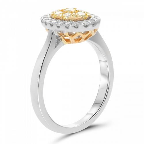 oval-diamond-cluster-ring