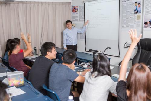 Find The Best Economics Tutor In Singapore