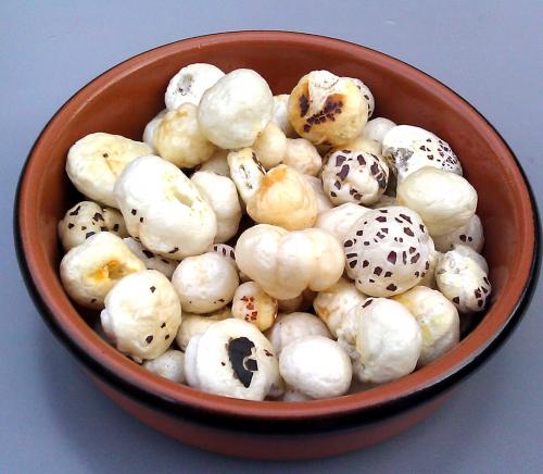 Roasted Lotus seeds (phool makhana)