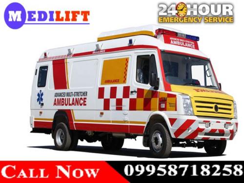 ICU Road Ambulance Services in Ranchi and Tatanagar with Medical Team 06