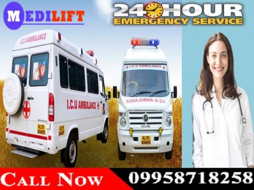 ICU Road Ambulance Services in Ranchi and Tatanagar with Medical Team 02