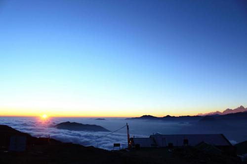 Sunset-view-in-Yak-kharka-Langtang-Nepal