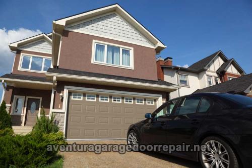 Aventura-garage-door-opener-installation