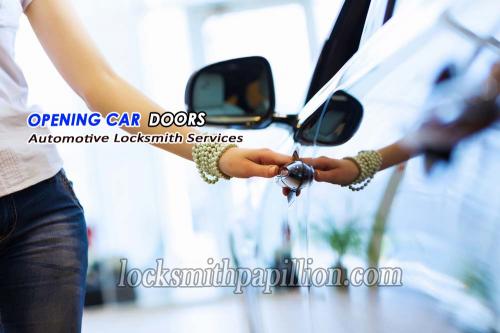 Papillion-locksmith-opening-car-doors