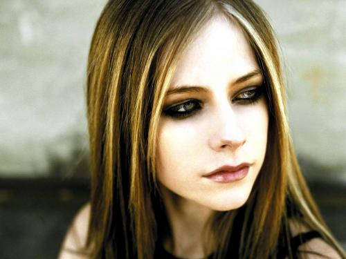 00000-celebrity_avril_lavigne_wallpaper