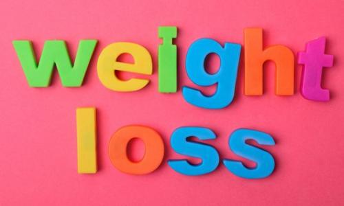 photodune-15436937-weight-loss-words-on-background-xs-550x330