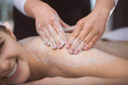 Body scrub massage Manchester