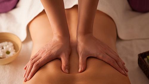Massage-Therapy-Can-Reduce-Cancer-Pain-and-Anxiety-722x406