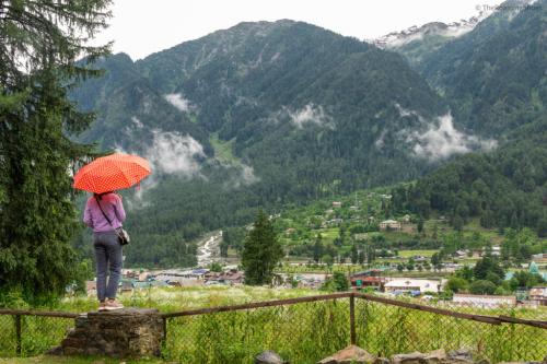 Experiencing Pahalgam â€“ An Unconventional Guide