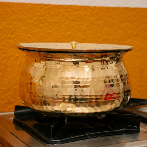 brass-degchi-1-zishta-traditional-cookware