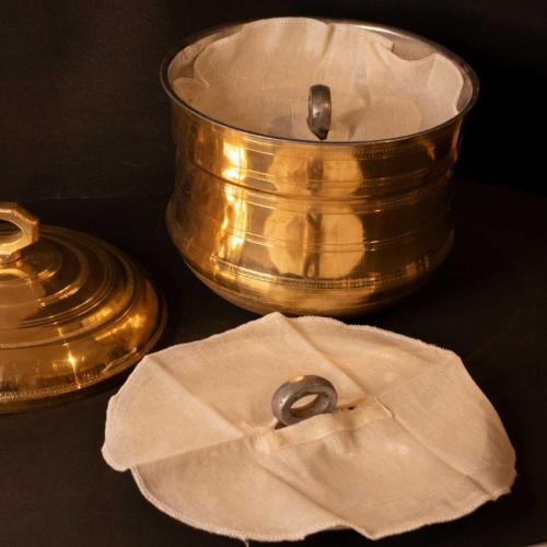 traditional-brass-idli-pathram-cooker-maker-steamer-polished-1-zishta-traditional-cookware