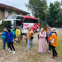 sewa bus lampung